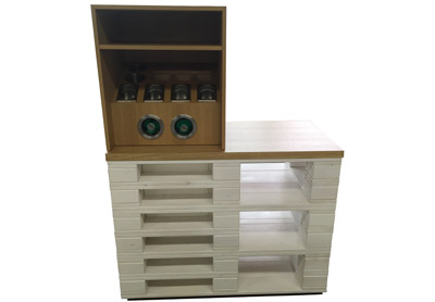 Messetheke Upcycling aus Paletten wei� lackiert